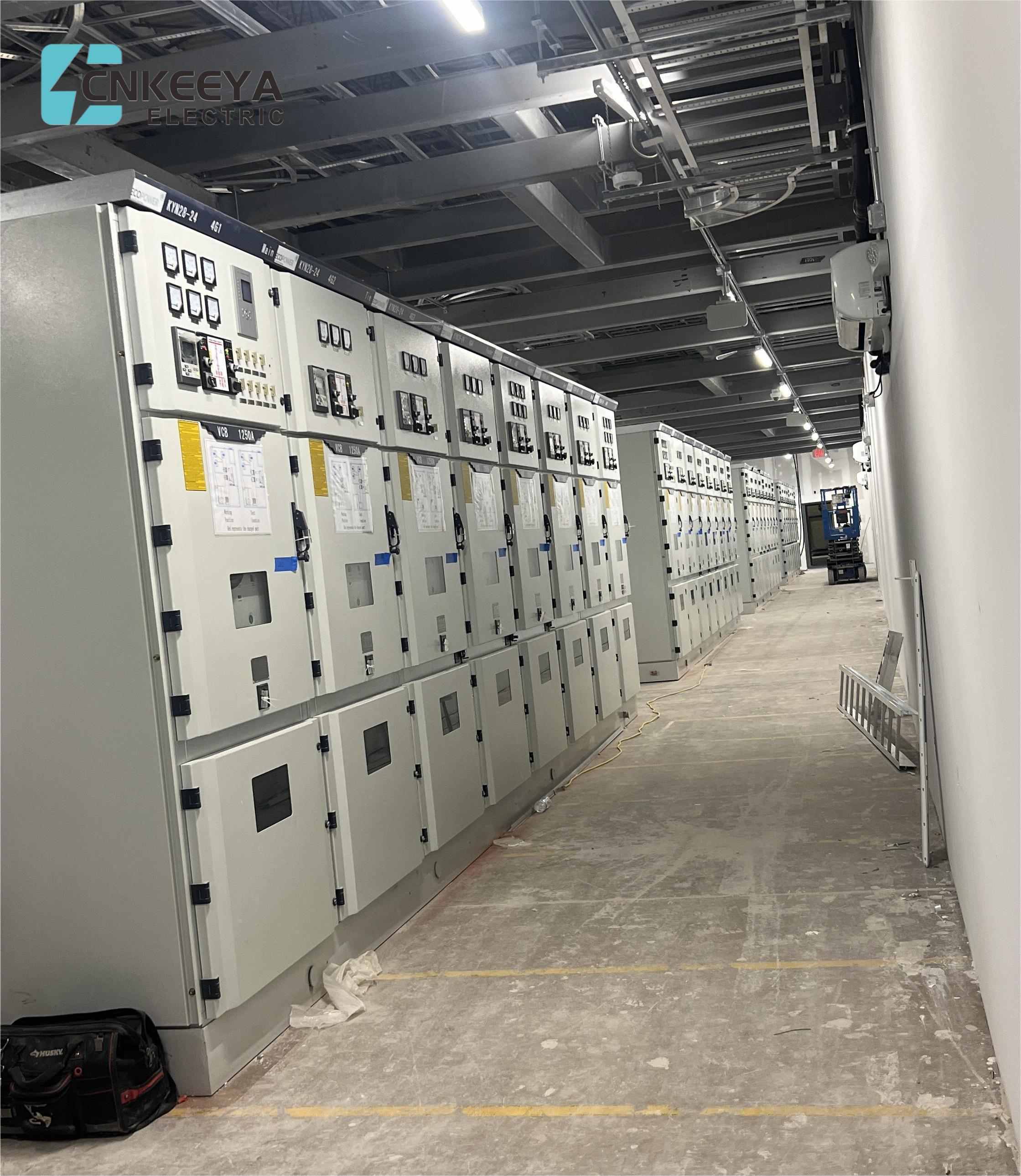 LEVERING AF 13,8 kV KYN28 KONTAKT TIL AMERICAN DATACENTER PROJEKT